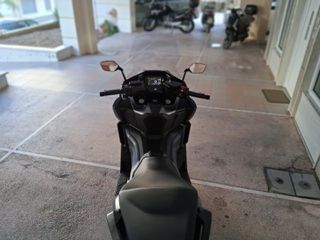 Honda Forza 750 2023-thumb-8
