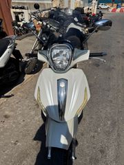 Piaggio Beverly 300i 2012