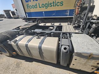 Volvo 2009 FH 440-thumb-4