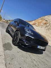 Porsche Cayenne 2016 E-Hybrid - Panorama-thumb-9