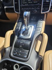 Porsche Cayenne 2016 E-Hybrid - Panorama-thumb-25