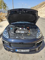Porsche Cayenne 2016 E-Hybrid - Panorama-thumb-31