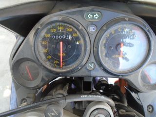 Honda CBR 125 2005 CBR125-thumb-3