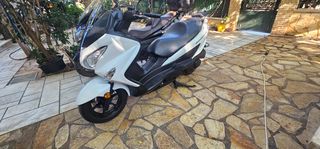 Suzuki Burgman 200 2019 ABS-thumb-3
