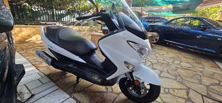 Suzuki Burgman 200 2019 ABS-thumb-4