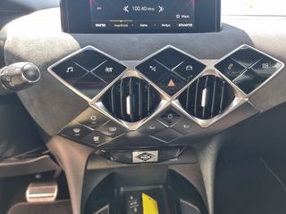 DS DS3 2020 PERFORMANCE-LINE+130PS AUTOMATIC-thumb-57
