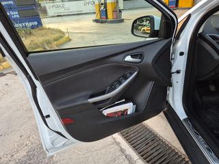 Ford Focus 2014 eco boost-thumb-7