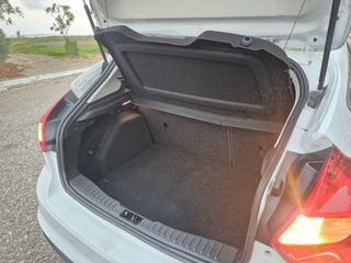 Ford Focus 2014 eco boost-thumb-24