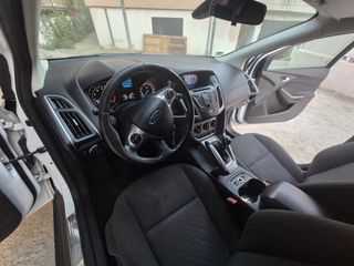 Ford Focus 2014 eco boost-thumb-8