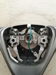 Toyota avensis-thumb-4