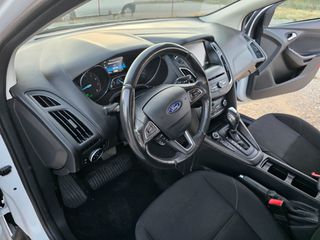 Ford Focus 2016-thumb-15