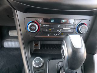 Ford Focus 2016-thumb-18