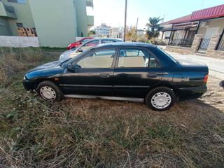 Mitsubishi Carisma 1997-thumb-1
