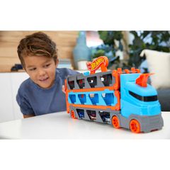 Hot Wheels Speedway Hauler-thumb-2