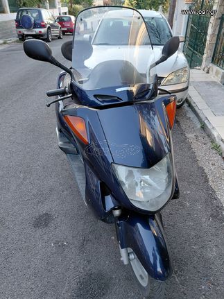 Honda FES 250 Foresight 2002