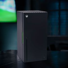 MICROSOFT - XBOX SERIES X MINI COOLER 10L / Fan Shop and Merchandise