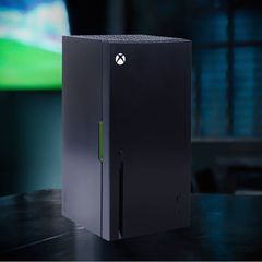 MICROSOFT - XBOX SERIES X MINI COOLER 4.5L / Fan Shop and Merchandise