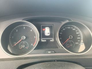 Volkswagen Golf 2015 1.6 TDI BLUEMOTION COMFORTLINE-thumb-17