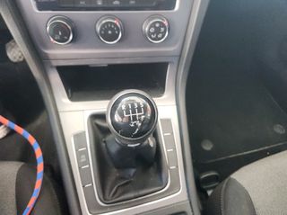 Volkswagen Golf 2015 1.6 TDI BLUEMOTION COMFORTLINE-thumb-20