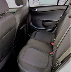 Hyundai i 20 2015 1.400C 16V 90PS DIESEL-thumb-8