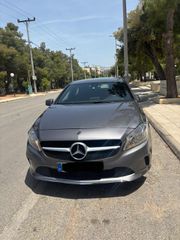 Mercedes-Benz 180 2018 A180D