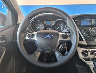 Ford Focus 2012 Turnier 1.6 TDCi Titanium-thumb-9