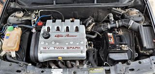 Alfa Romeo Alfa 146 2000-thumb-6