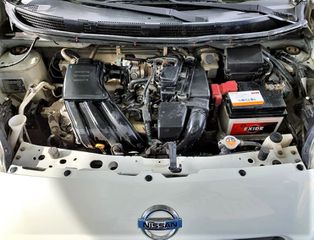 Nissan Micra 2013 30TH ANNIVERSARY-thumb-6