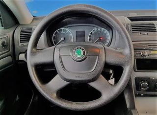 Skoda Octavia 2012 1.2 TSI 105HP AMBITION-thumb-8