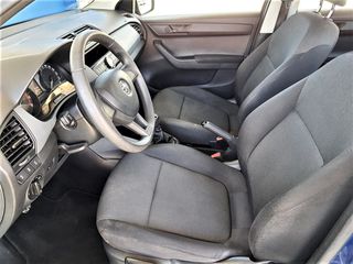 Skoda Fabia 2017-thumb-10