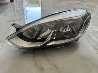 Φανάρι γνήσιο εμπρός αριστερό Ford Fiesta mk8 2017-2022-thumb-1