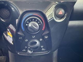 Toyota Aygo 2015 1.0 X-PLAY TOUCH NAVI ΑΡΙΣΤΟ-thumb-12