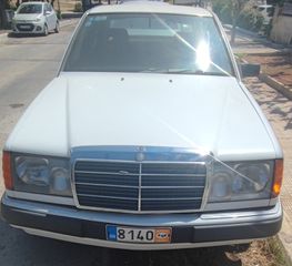 Mercedes-Benz E 200 1989