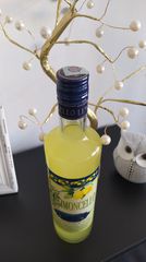 Λικέρ ΛΙΜΟΝΤΣΕΛΟ - LIMONCELLO ΙΤΑΛΙΚΟ, Οινοπνευματώδη Ποτά, ΠΕΙΡΑΙΑΣ.