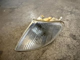 ΓΩΝΙΑ ΦΛΑΣ ΕΜΠΡΟΣ ΑΡΙΣΤΕΡΗ  PEUGEOT PARTNER 96-02 630379