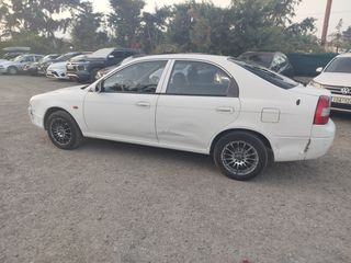 Kia Shuma 2000