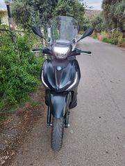 Piaggio Beverly 400 2022 400s