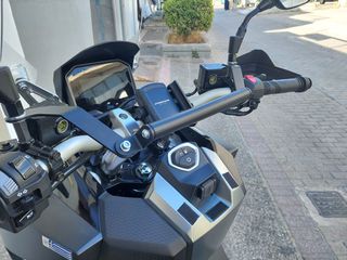 SYM ADX TG 400 2025- βάση στήριξης συσκευών GPS / PDA / κινητών / κάμερας Μπαράκι για gps βάση για οργανα