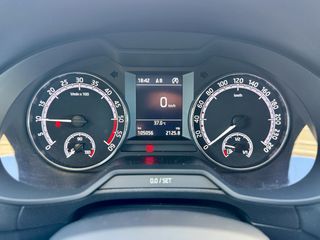 Skoda Octavia 2020-thumb-9