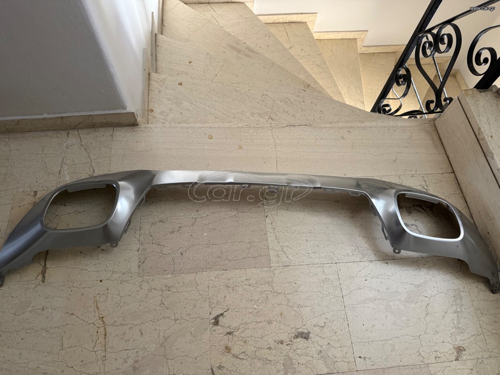 Εξάρτημα πίσω προφυλακτήρα