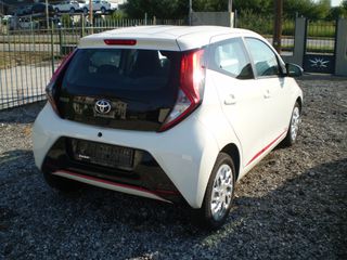 Toyota Aygo (X) 2019-thumb-3