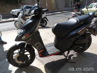 Aprilia SR 125 2024 E5-thumb-2