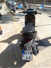 Aprilia SR 125 2024 E5-thumb-5