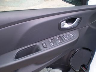 Renault Clio 2018 LIMITED-thumb-9
