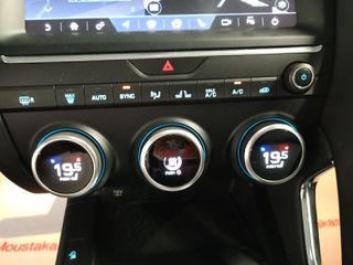 Jaguar E-Pace 2020 AWD - Αυτόματο - Diesel Euro 6-thumb-29