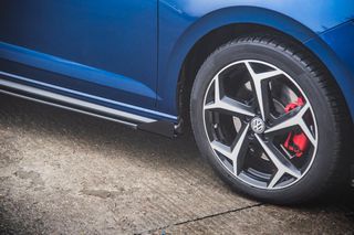 Φτεράκια προφυλακτήρα Maxton Design Volkswagen Polo GTI Mk6 - Μαύρο Γυαλιστερό - (VWPO6GTICNC-SF1G)