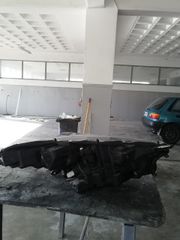 Toyota yaris-thumb-2
