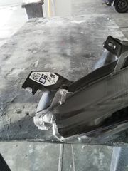 Toyota yaris-thumb-4