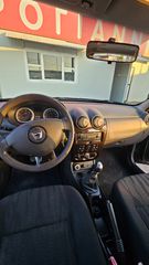 Dacia Duster 2011 4X4 DIESEL-thumb-10