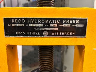 Πρέσα Χειροκίνητη RECO HYDROMATIC